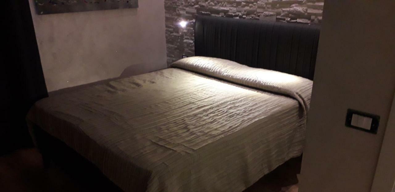 Bed and Breakfast A 2 Passi Da Foggia Zimmer foto